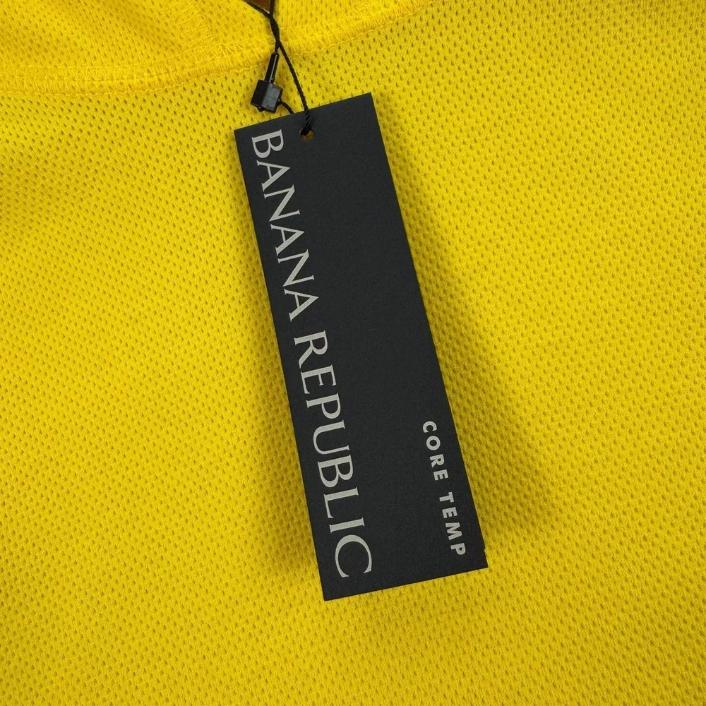 Banana Republic Hoodie Mens XL Yellow Core Temp Lightweight Pullover Jersey NEW